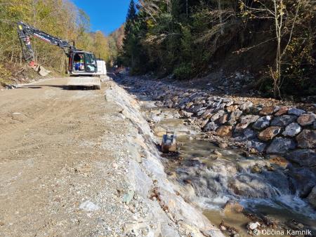 Sanacijska obnova vodotokov in hudournikov po poplavah (1)